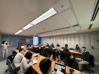 監察員、政風人員、兼辦政風人員及申報人一同見證抽籤過程及結果